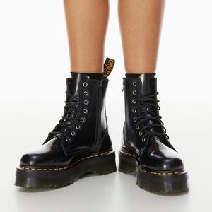 Dr. Martens Jadon Blk Leather Platform Lace-Up Boots with Yellow Stitching Sz. 7